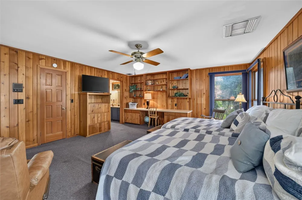 2411 SE 15TH STREET ocala, FL 34471