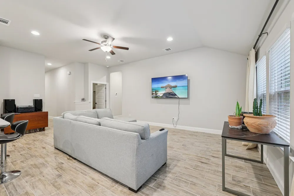 21709 Osage Lane Lago Vista, TX 78645