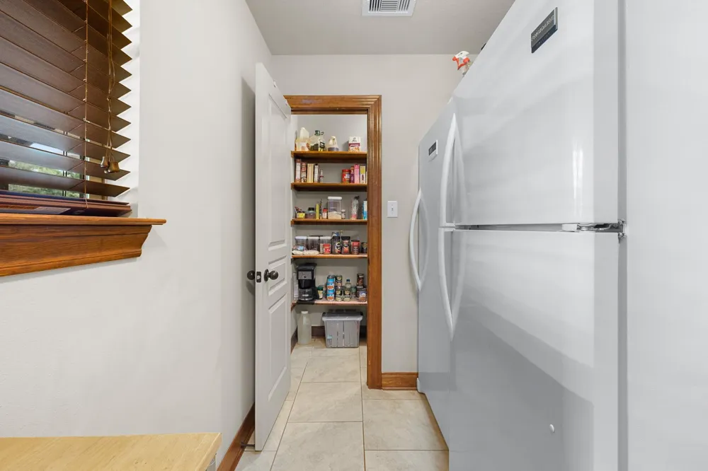 3941 County Road 219 Anderson, TX 77830