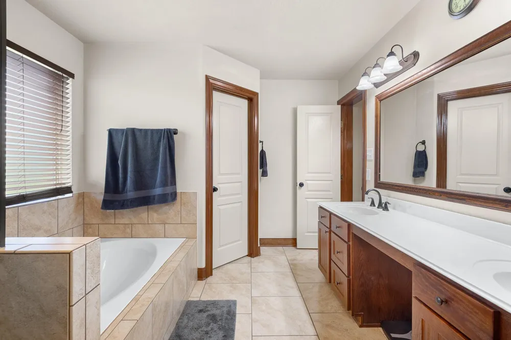 3941 County Road 219 Anderson, TX 77830