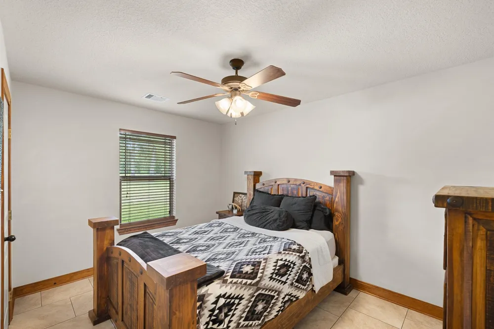 3941 County Road 219 Anderson, TX 77830