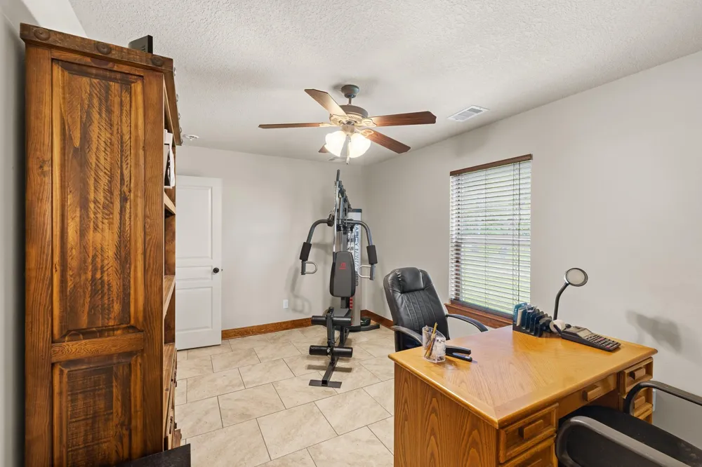 3941 County Road 219 Anderson, TX 77830