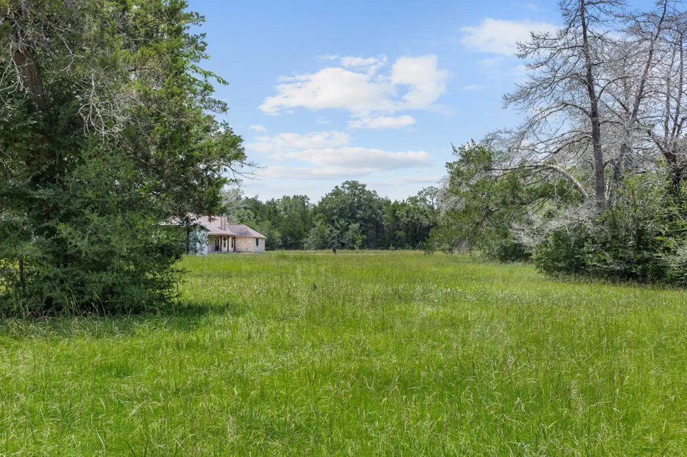3941 County Road 219 Anderson, TX 77830
