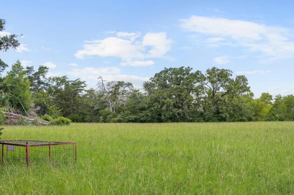 3941 County Road 219 Anderson, TX 77830