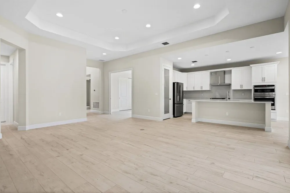4090 Tower Pointe Way Vero Beach, FL 32967