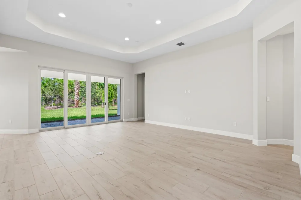 4090 Tower Pointe Way Vero Beach, FL 32967
