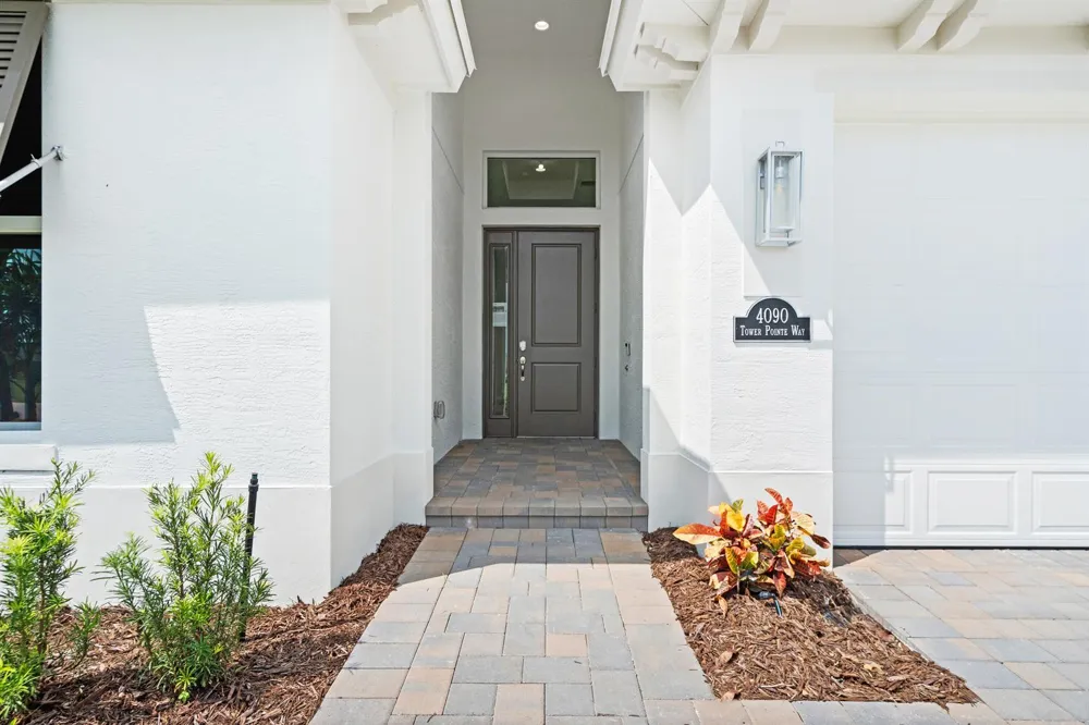 4090 Tower Pointe Way Vero Beach, FL 32967