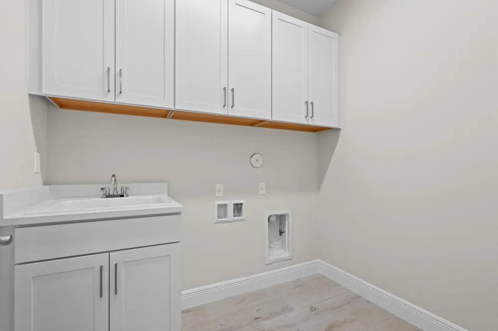 4090 Tower Pointe Way Vero Beach, FL 32967