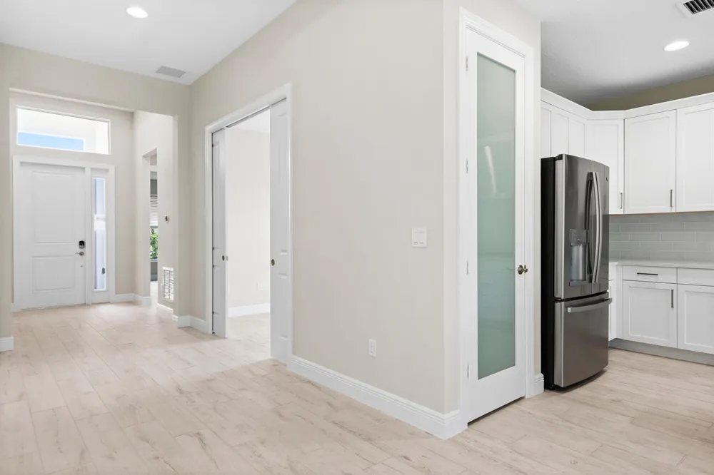 4090 Tower Pointe Way Vero Beach, FL 32967