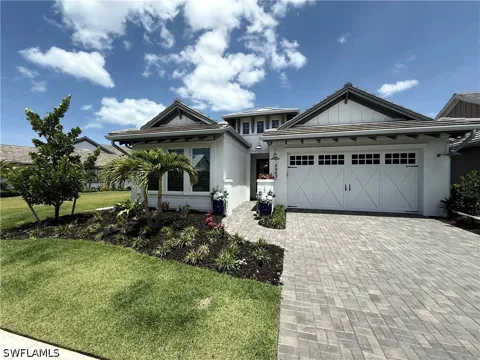 Gustavia Court