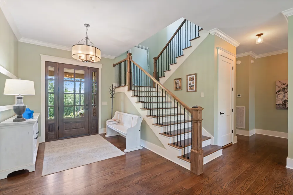 1370 Leatherwood Rd White Bluff, TN 37187