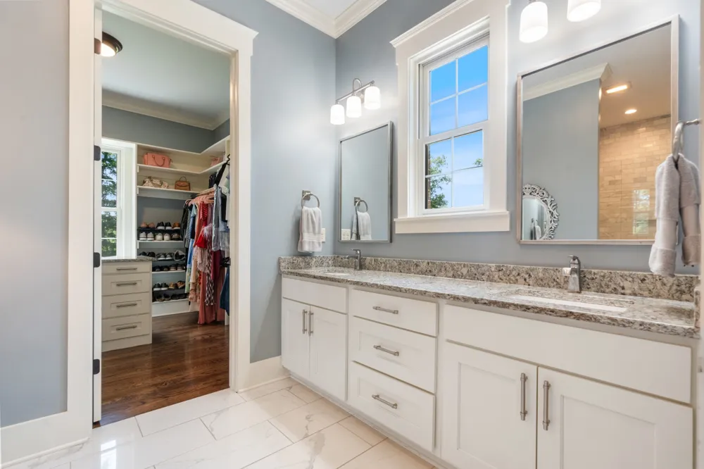 1370 Leatherwood Rd White Bluff, TN 37187