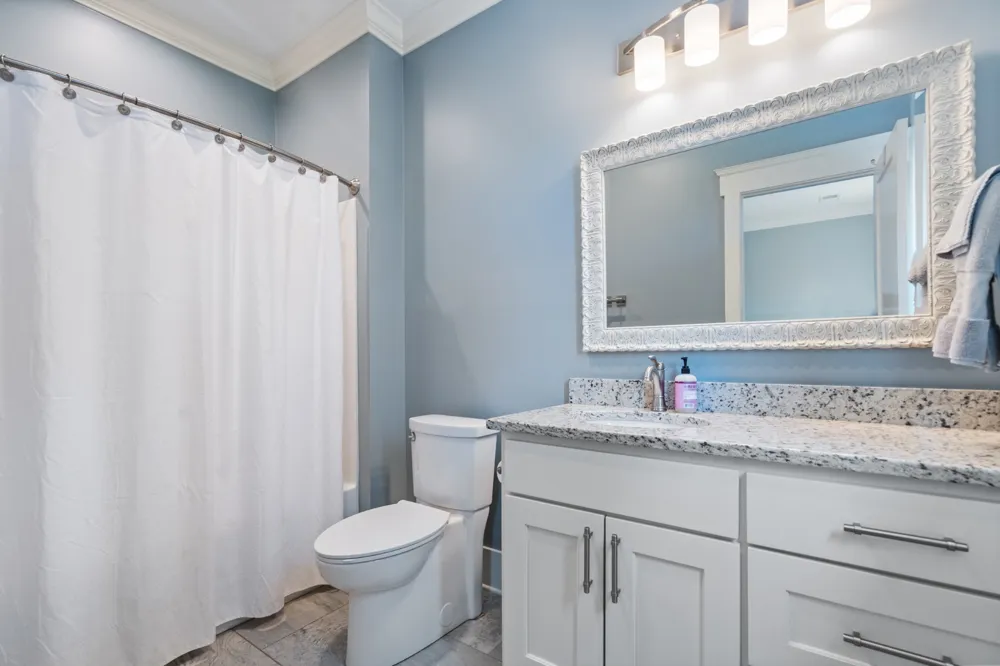 1370 Leatherwood Rd White Bluff, TN 37187