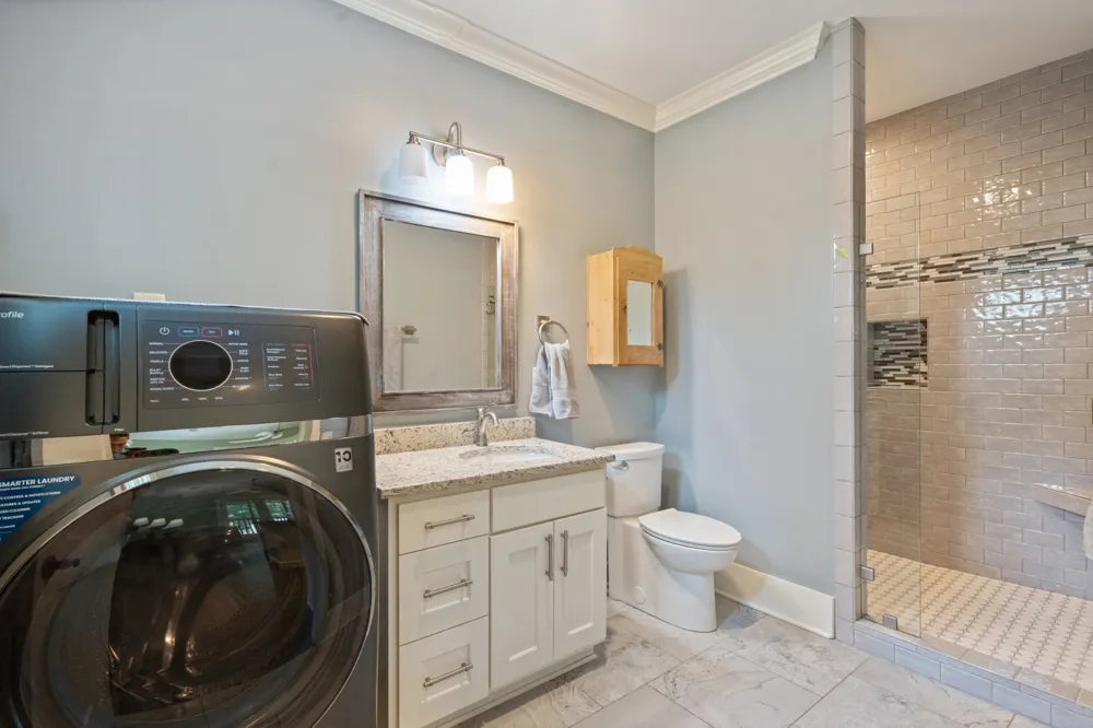 1370 Leatherwood Rd White Bluff, TN 37187