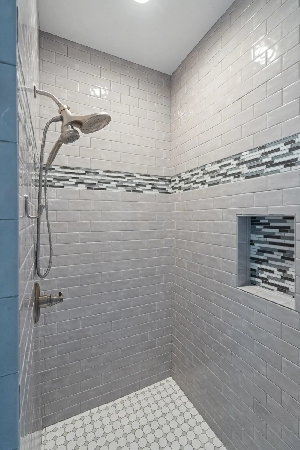 1370 Leatherwood Rd White Bluff, TN 37187