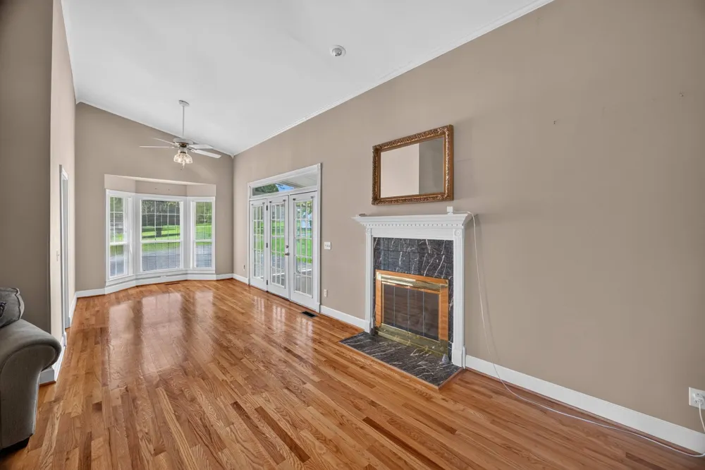 4007 Old Rock Island Rd Rock Island, TN 38581
