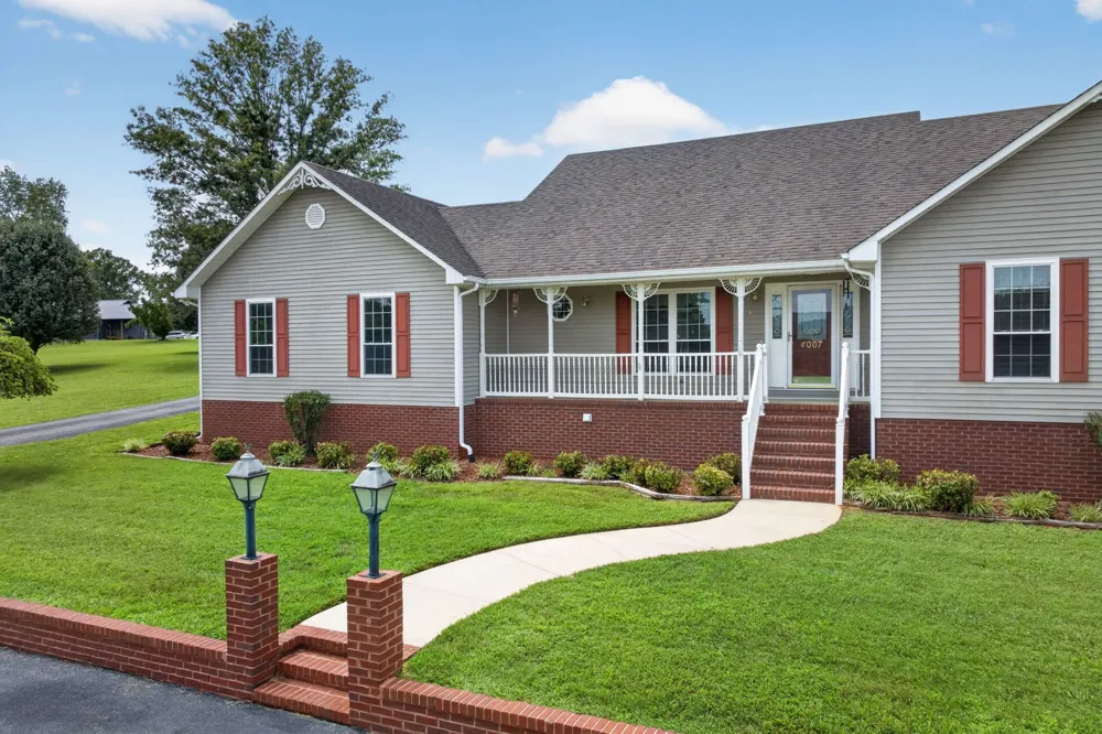 4007 Old Rock Island Rd Rock Island, TN 38581