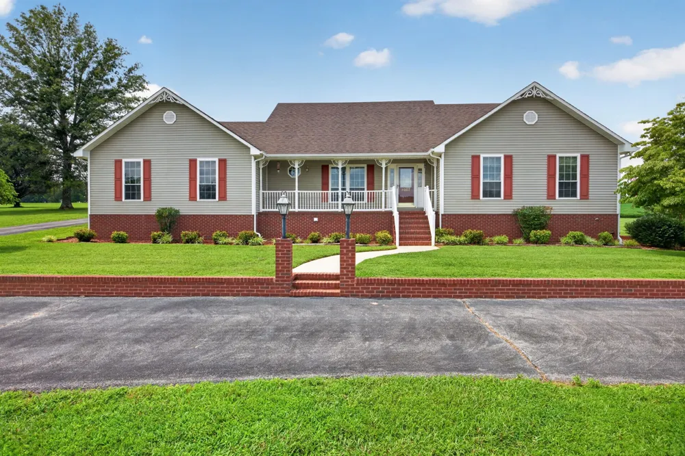 4007 Old Rock Island Rd Rock Island, TN 38581