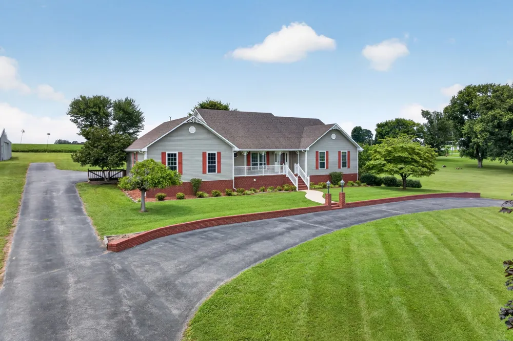 4007 Old Rock Island Rd Rock Island, TN 38581