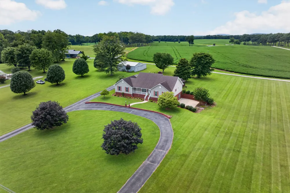 4007 Old Rock Island Rd Rock Island, TN 38581