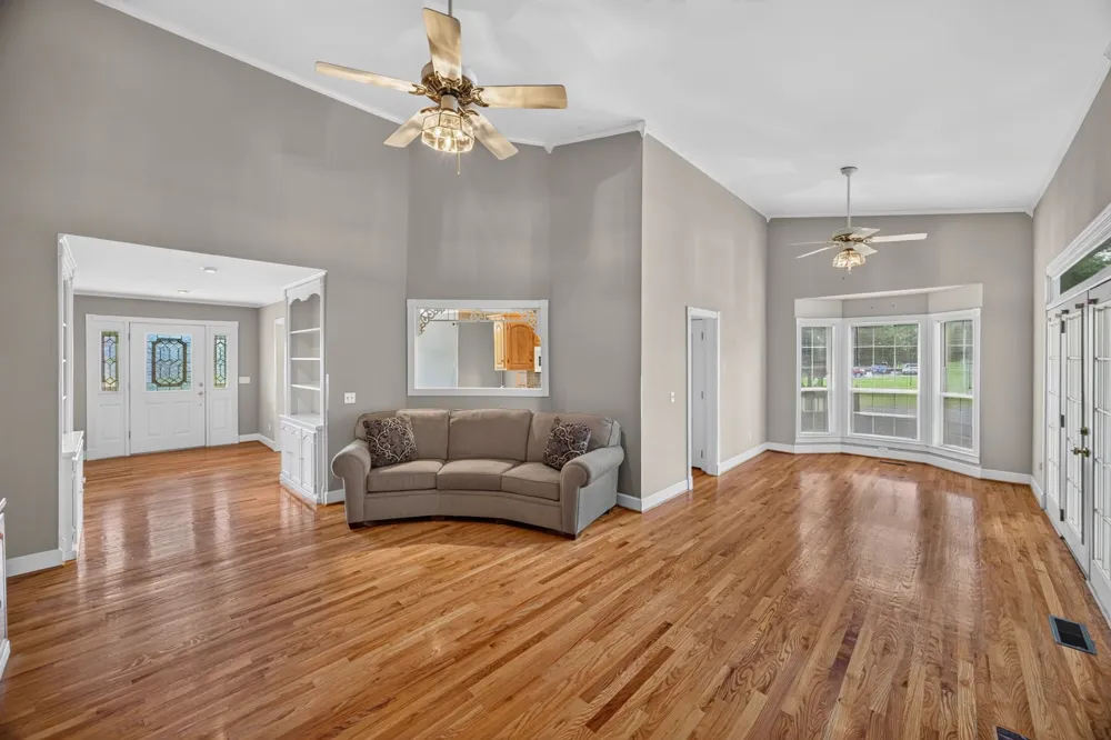 4007 Old Rock Island Rd Rock Island, TN 38581