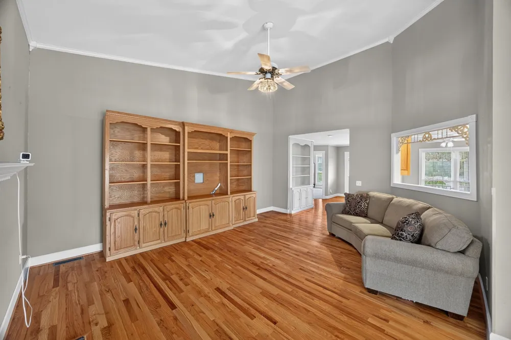 4007 Old Rock Island Rd Rock Island, TN 38581