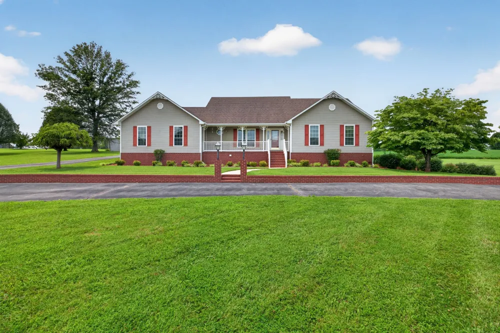 4007 Old Rock Island Rd Rock Island, TN 38581