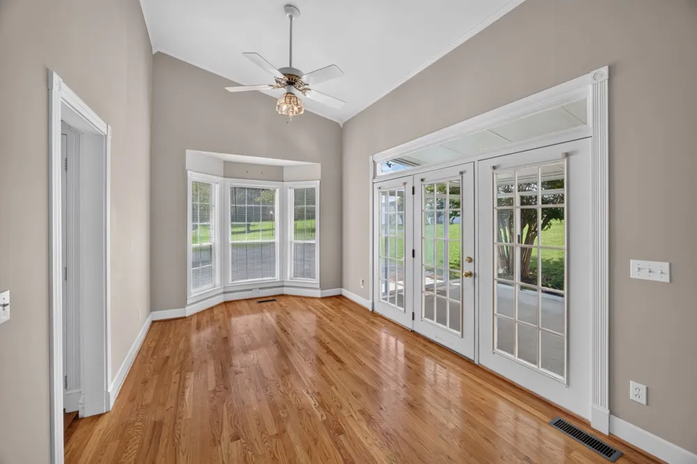 4007 Old Rock Island Rd Rock Island, TN 38581