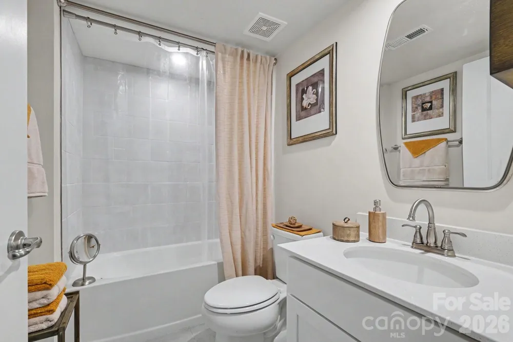 521 Moondance Drive Gastonia, NC 28054
