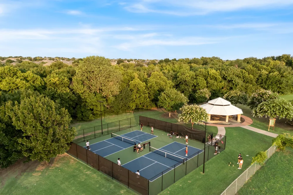 404 Parkside Court Murphy, TX 75094
