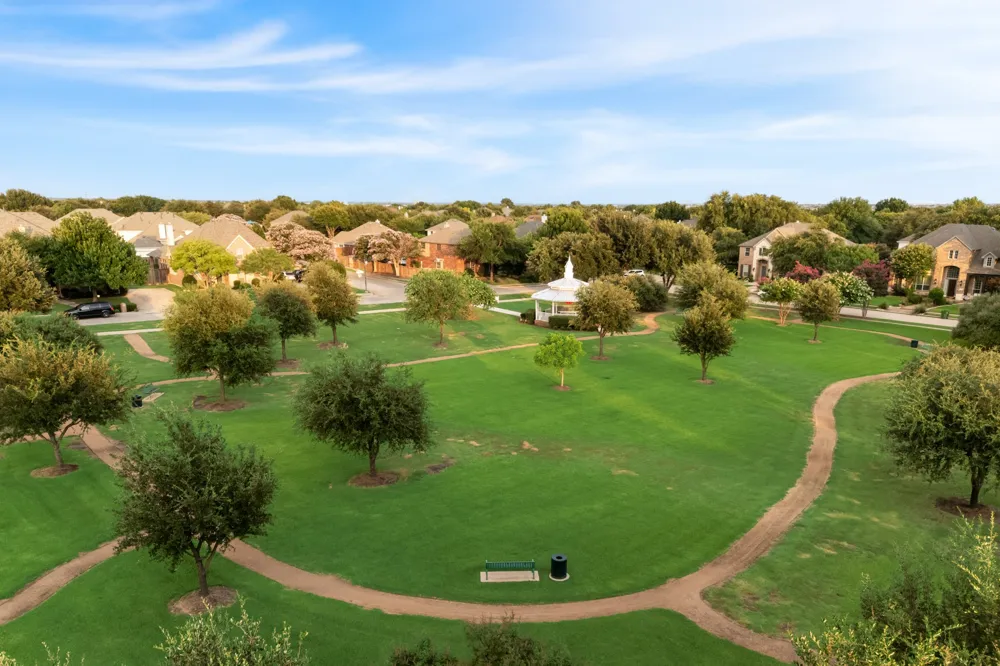 404 Parkside Court Murphy, TX 75094