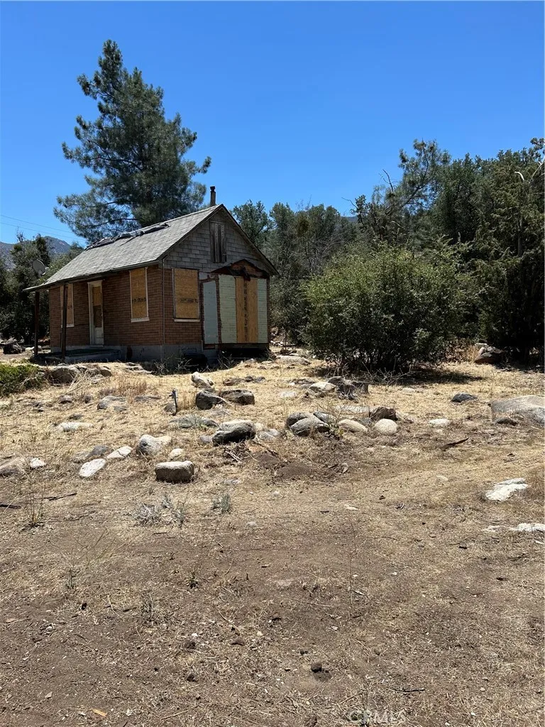 248 Bodfish Canyon Bodfish, CA 93205