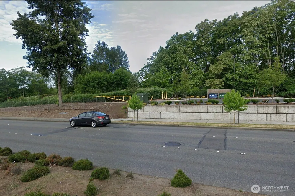 25940 Pacific Hwy S Des Moines, WA 98198