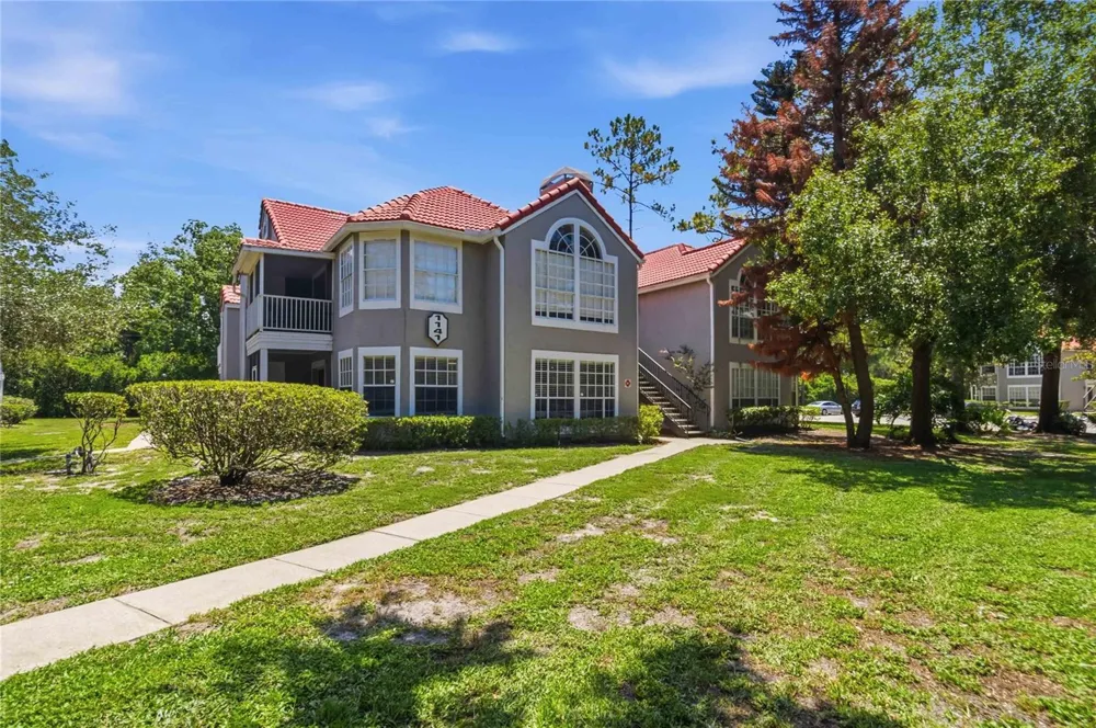 1141 EXCELLER CT. #105 Casselberry, FL 32707