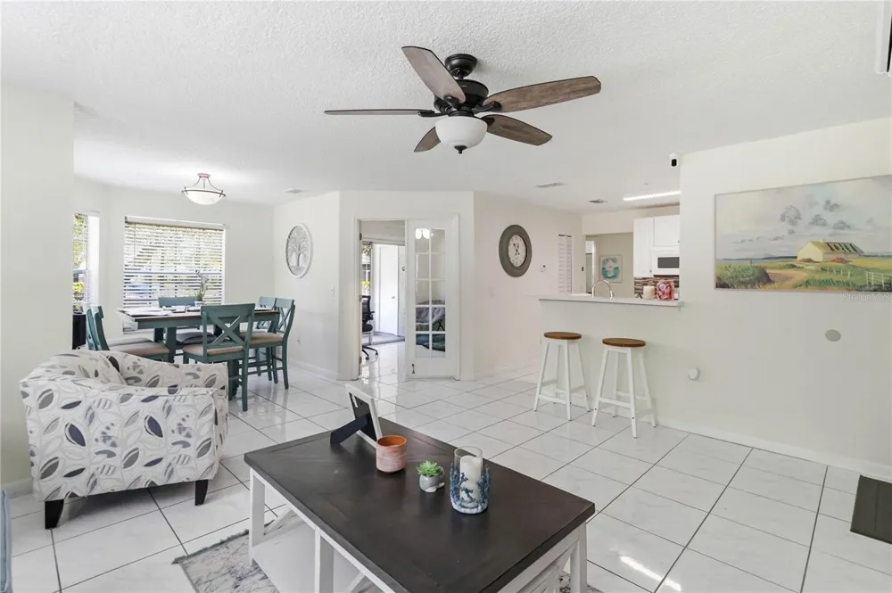 1141 EXCELLER CT. #105 Casselberry, FL 32707