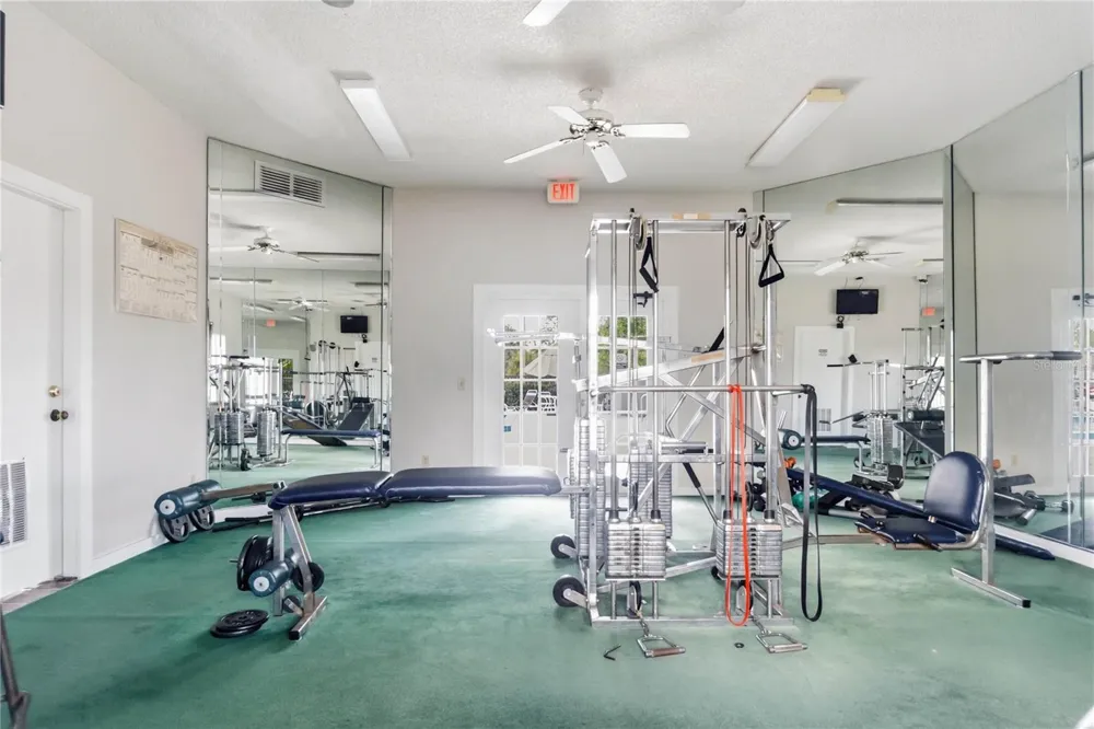 1141 EXCELLER CT. #105 Casselberry, FL 32707