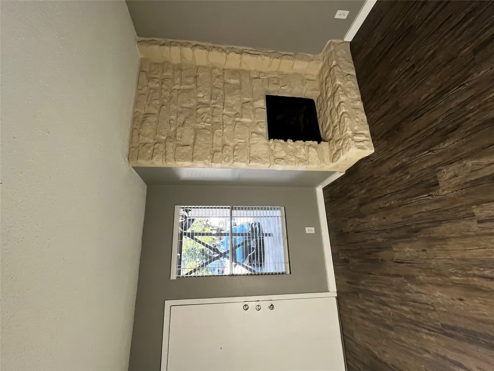 2306 Cedrick Cove #B Austin, TX 78748