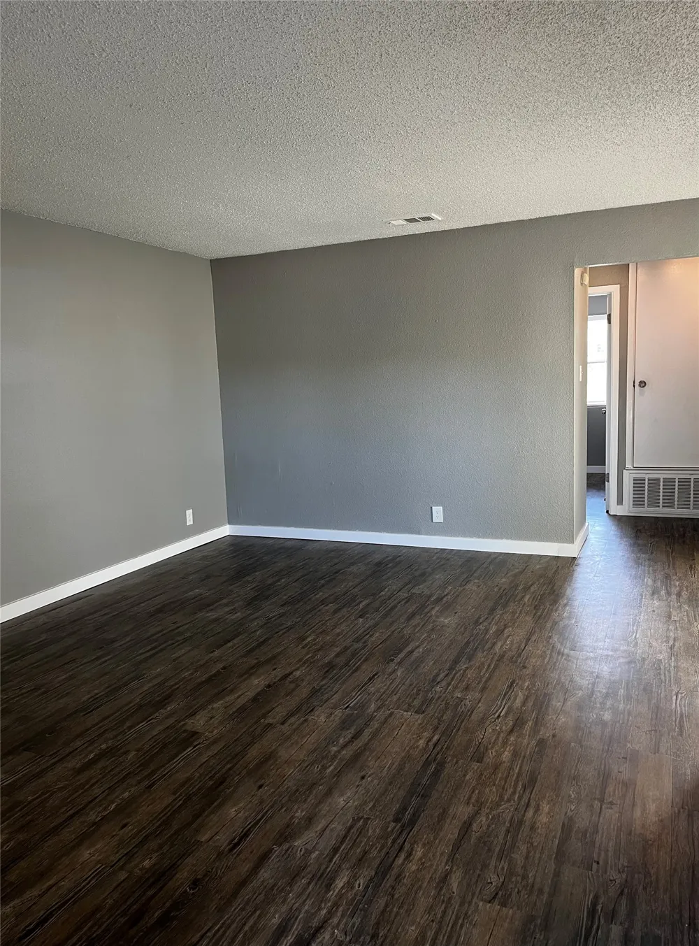 2306 Cedrick Cove #B Austin, TX 78748