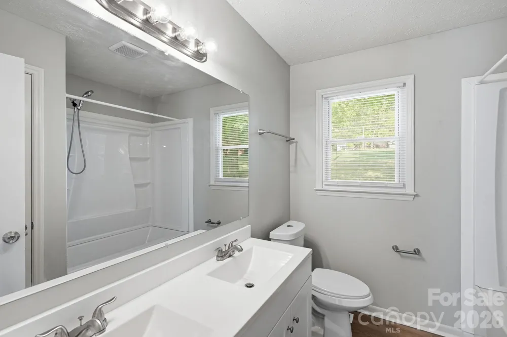 202 Cooke Circle Kings Mountain, NC 28086