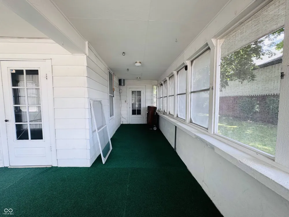 216 W Main Street Arcadia, IN 46030