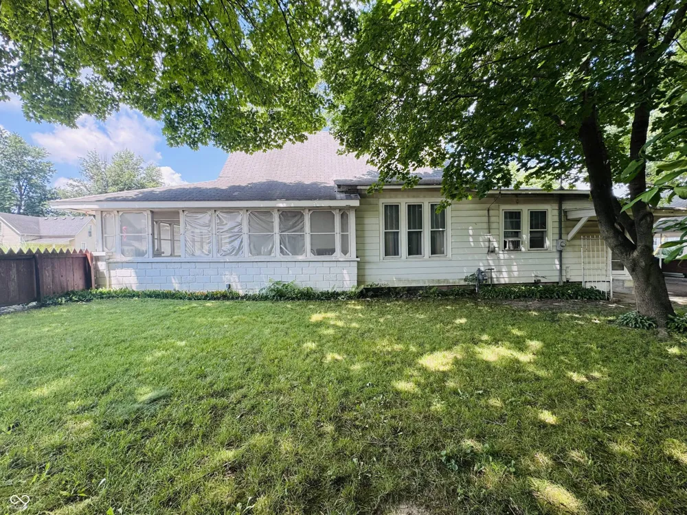 216 W Main Street Arcadia, IN 46030