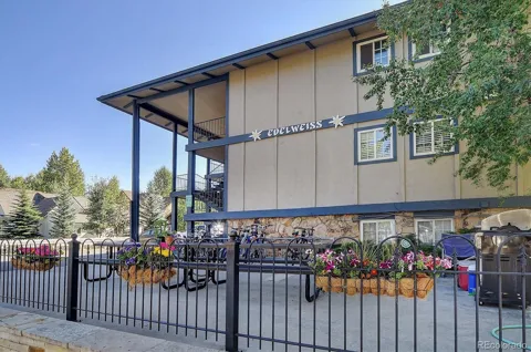 214 Main Street #6