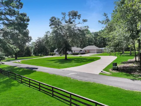 128 County Road 185