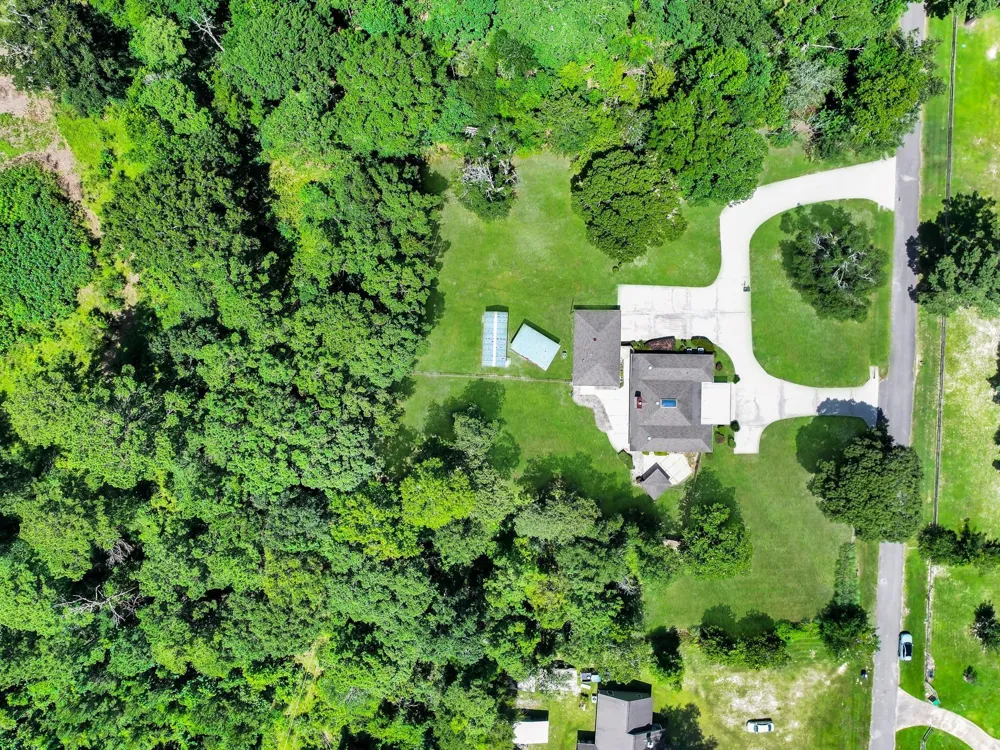 128 County Road 185 Jasper, TX 75951