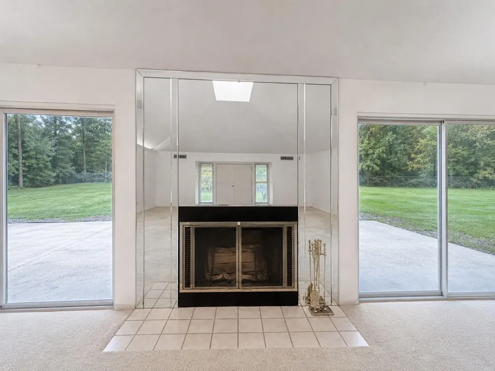 128 County Road 185 Jasper, TX 75951
