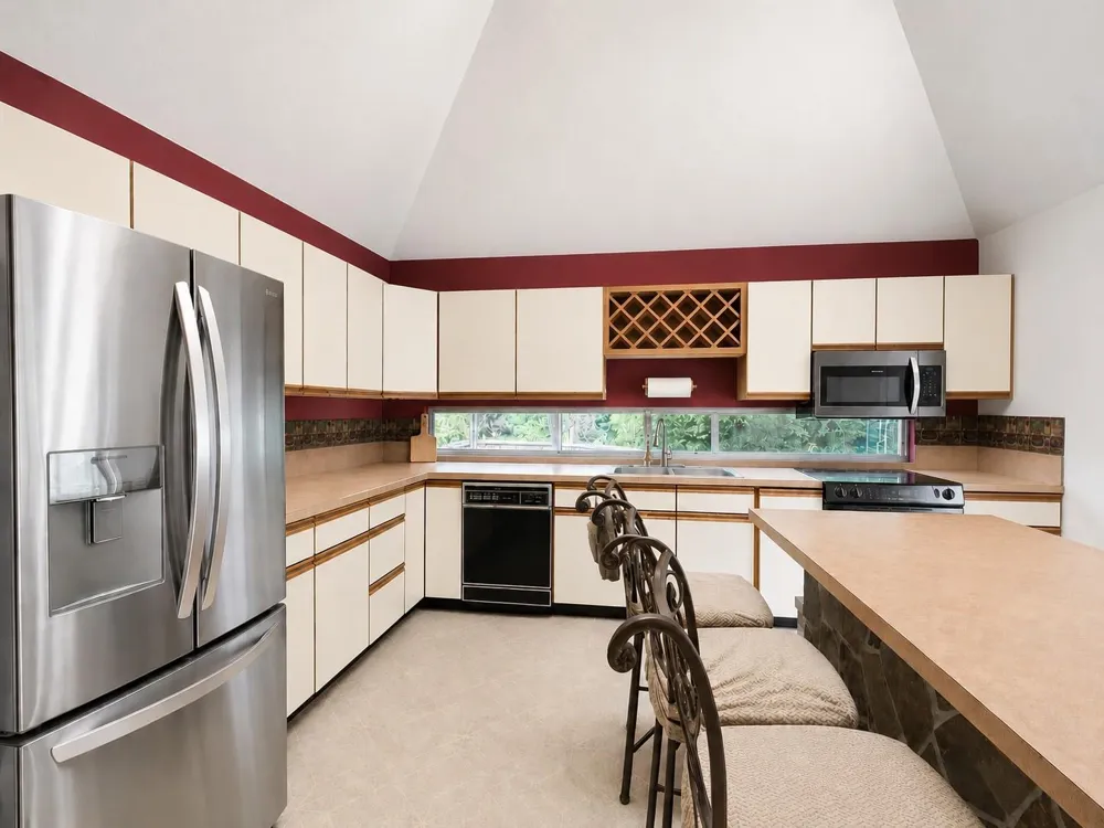 128 County Road 185 Jasper, TX 75951