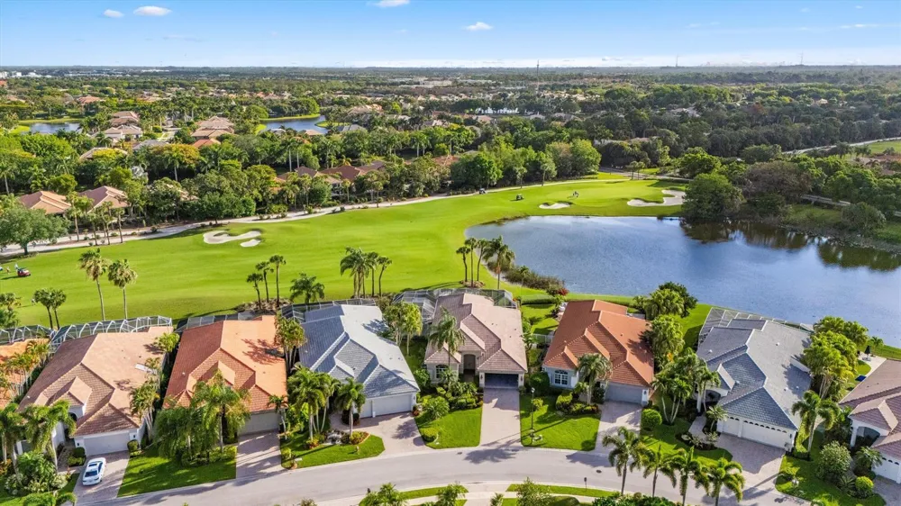 10499 Laurel Estates Lane Lake Worth, FL 33449
