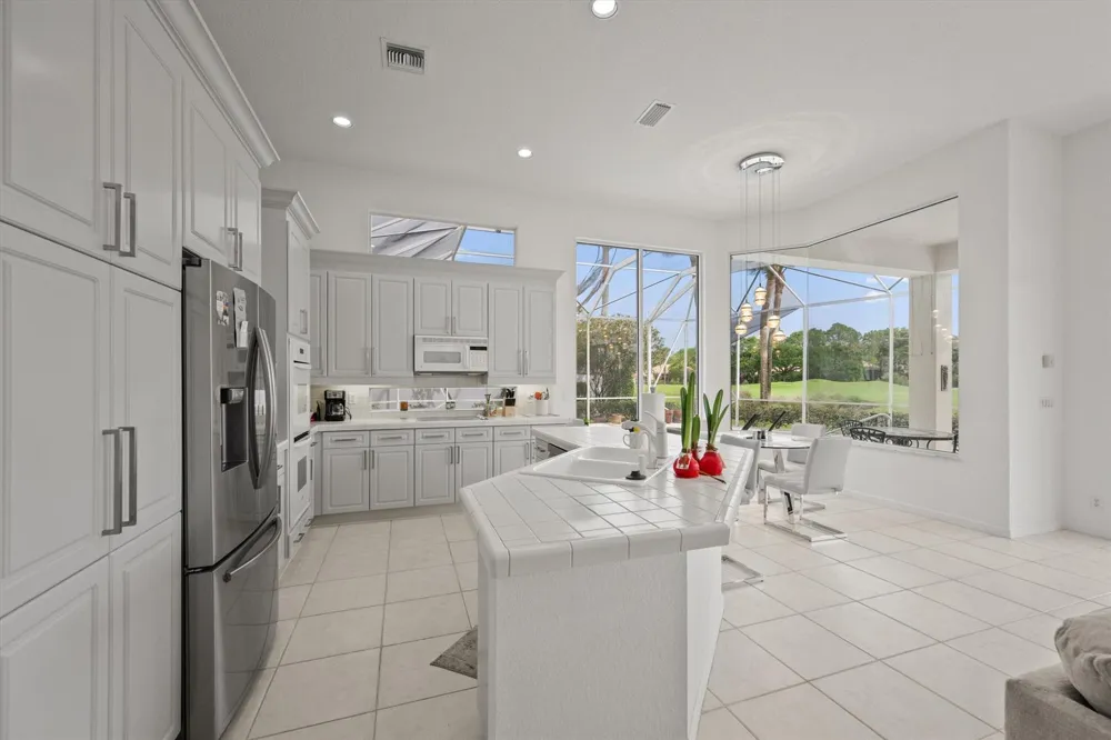 10499 Laurel Estates Lane Lake Worth, FL 33449