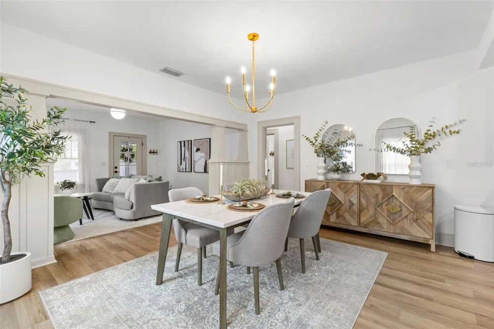 2444 1ST AVENUE S St Petersburg, FL 33712