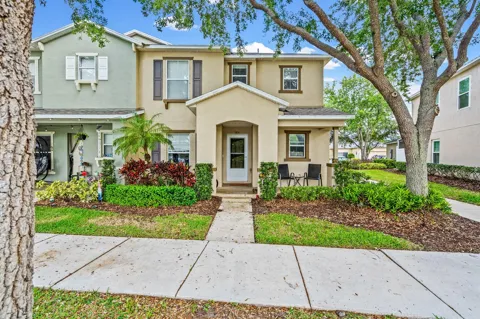 1814 Pointe West Way
